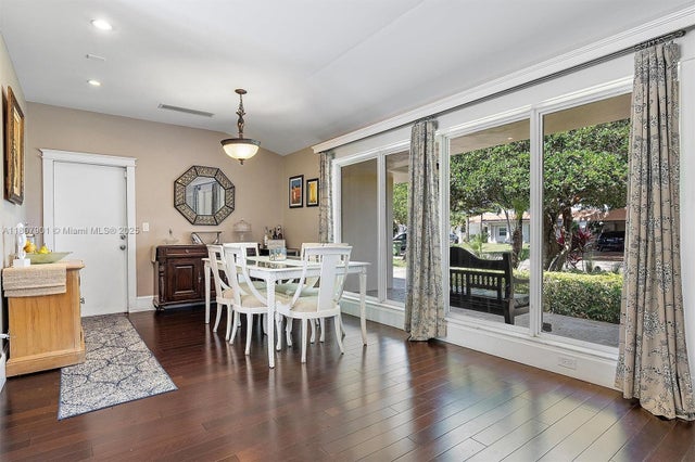 5 of 29 - 13105 Coronado Dr, North Miami, FL