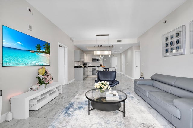 3 of 39 - 1010 Brickell Ave 4809, Miami, FL