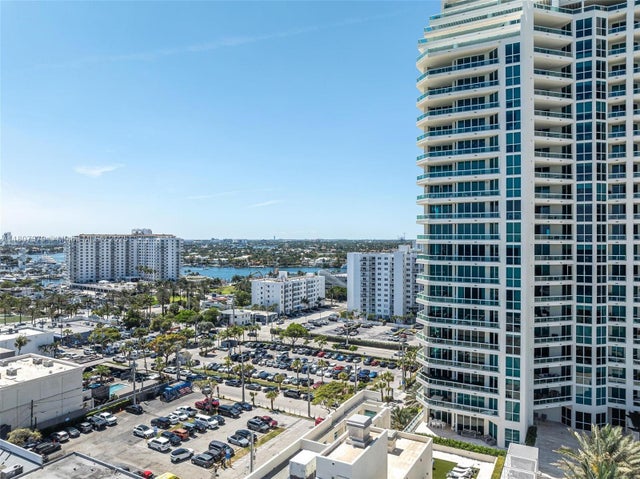 5 of 45 - 101 S Fort Lauderdale Beach Blvd 1001, Fort Lauderdale, FL