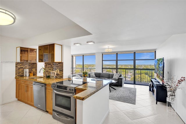 3 of 55 - 200 Leslie Dr 1031, Hallandale Beach, FL