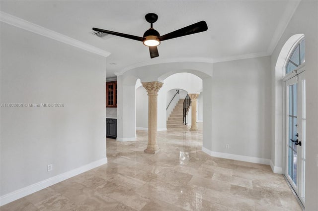 4 of 44 - 827 Se 2nd Ct, Fort Lauderdale, FL