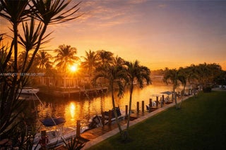 Photo of Listing #A11806727