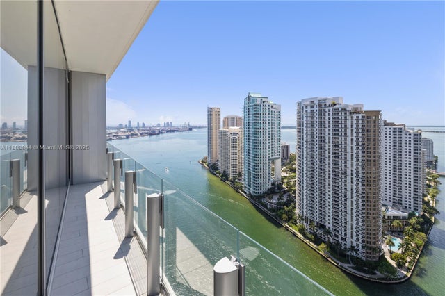 1 of 100 - 300 Biscayne Blvd Way 3104, Miami, FL