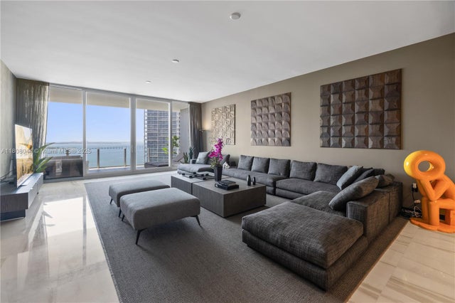 2 of 100 - 300 Biscayne Blvd Way 3104, Miami, FL