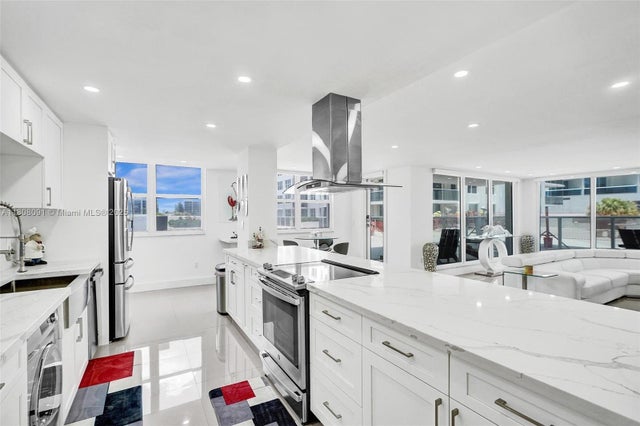 1 of 81 - 2751 S Ocean Dr 301s, Hollywood, FL