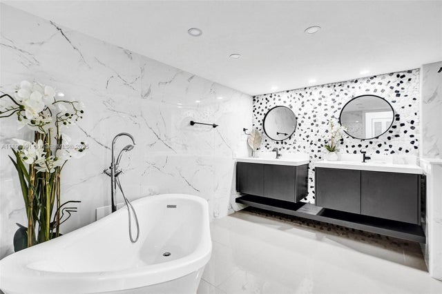 5 of 81 - 2751 S Ocean Dr 301s, Hollywood, FL