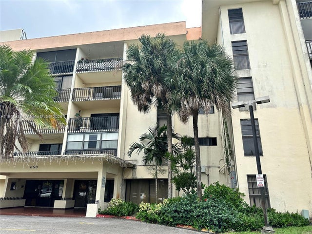 1 of 14 - 650 Ne 149th St 407a, Miami, FL