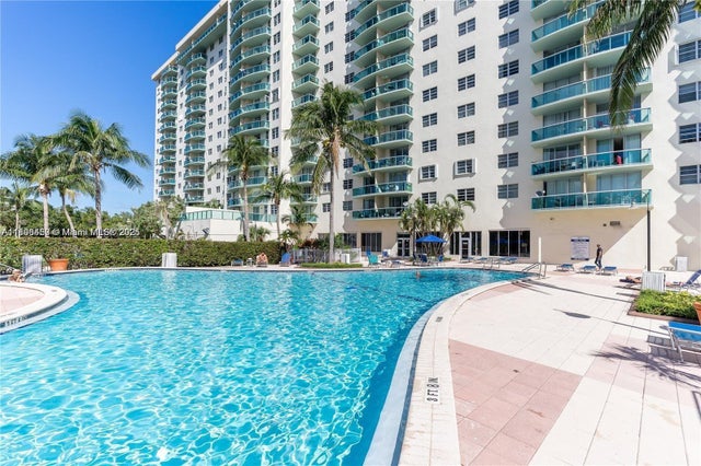 1 of 20 - 19390 Collins Ave 217, Sunny Isles Beach, FL