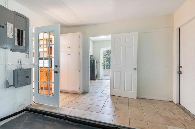 4 of 30 - 4521 Nw 12th Ter, Fort Lauderdale, FL