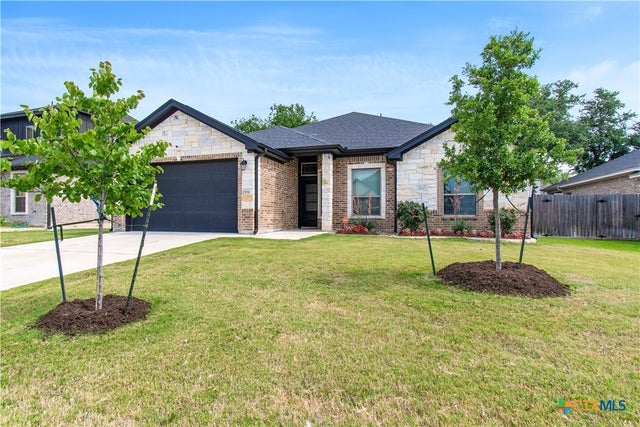 2904 Torino Reale Avenue, Temple