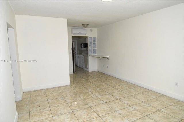 3 of 21 - 3621 Sw 10th St 4b, Miami, FL