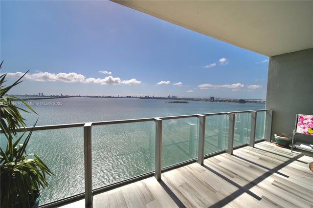 3 of 65 - 2900 Ne 7th Ave 1705, Miami, FL