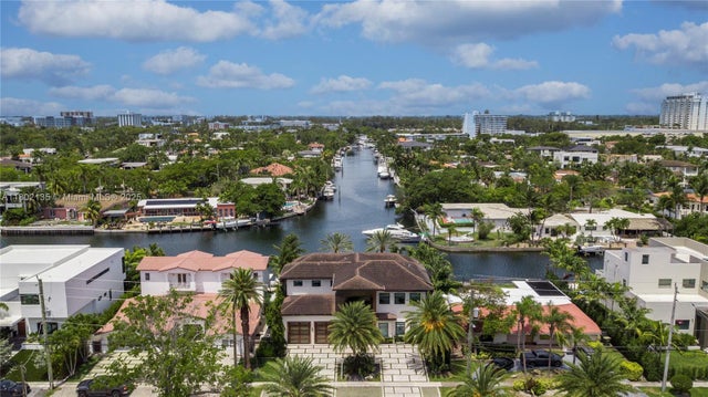 1 of 43 - 12880 N Bayshore Dr, North Miami, FL