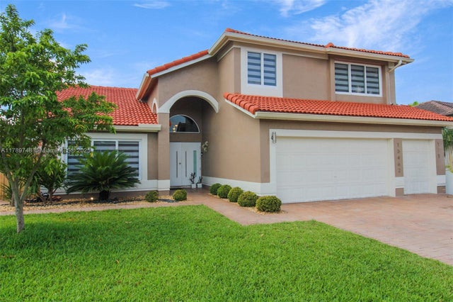 1 of 41 - 15462 Sw 147th St, Miami, FL