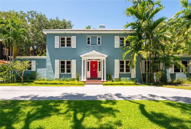 2 of 32 - 3245 Riviera Dr, Coral Gables, FL