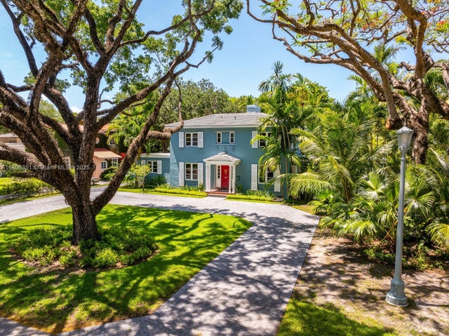 3 of 32 - 3245 Riviera Dr, Coral Gables, FL