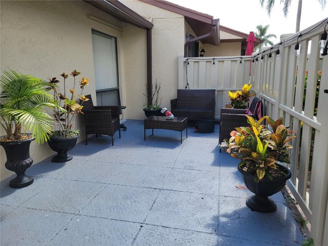 4 of 54 - 1025 Green Pine Blvd B, West Palm Beach, FL