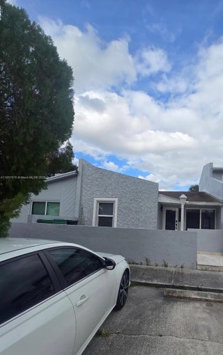 Photo of Listing #A11807078