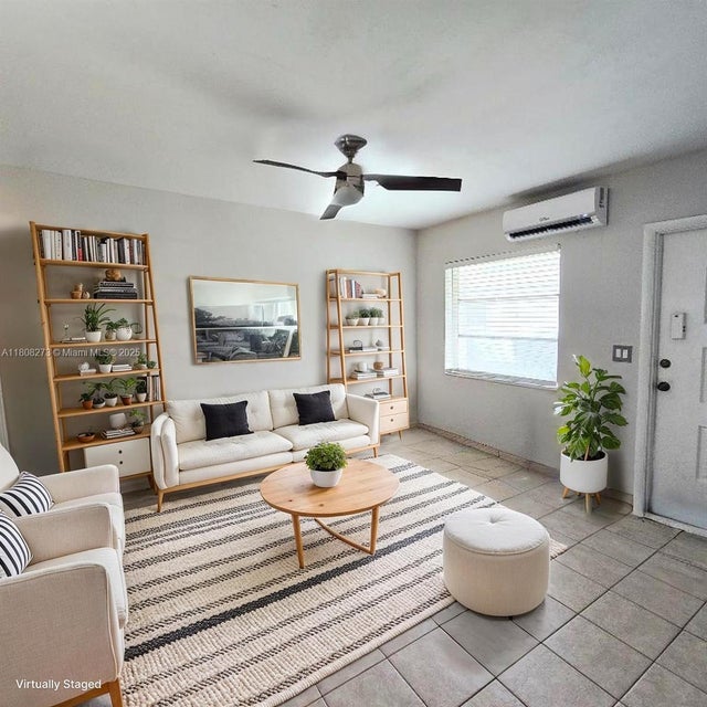 1 of 9 - 2222 Taylor St 8, Hollywood, FL