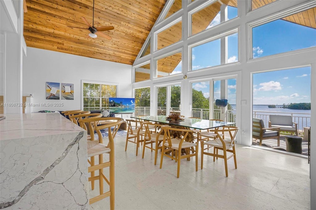 41 Mutiny Pl, Key Largo