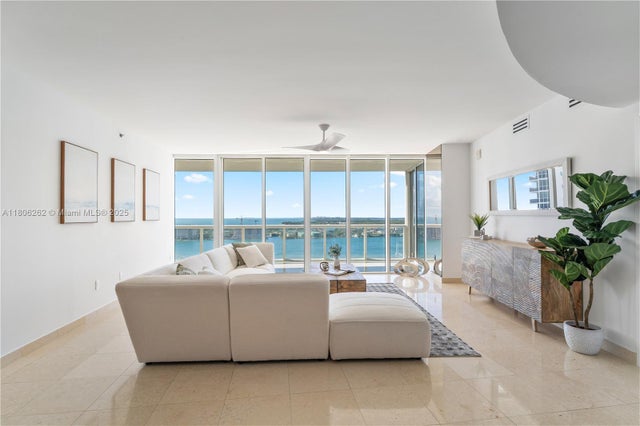 1 of 42 - 450 Alton Rd 2703, Miami Beach, FL
