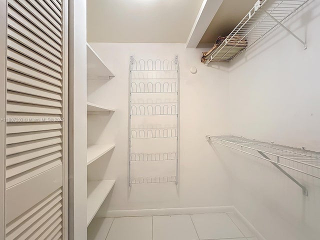 5 of 20 - 4545 Luxemburg Ct 103, Lake Worth, FL