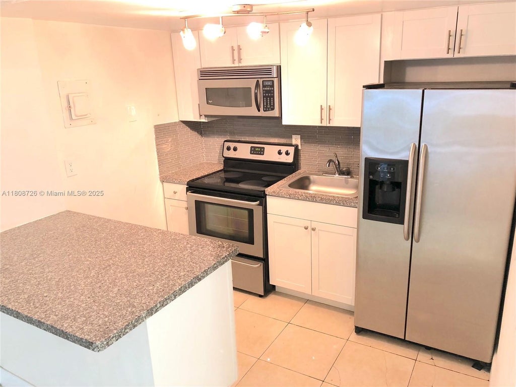 4301 Nw South Tamiami Canal Dr 3-209, Miami