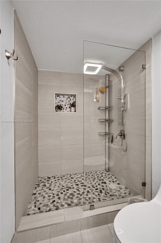 4 of 79 - 1201 S Ocean Dr 609s, Hollywood, FL
