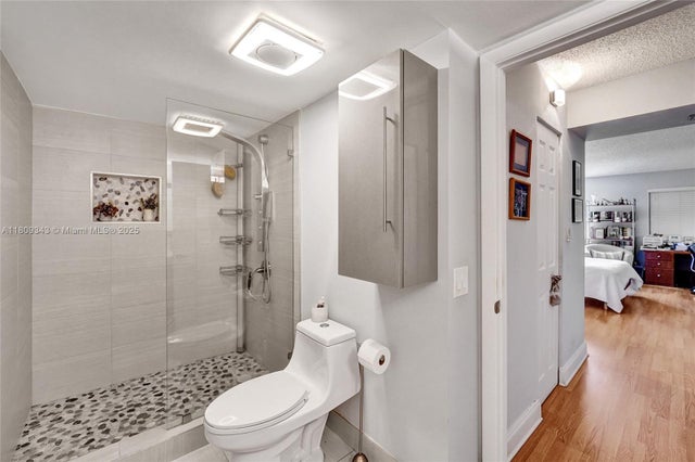 5 of 79 - 1201 S Ocean Dr 609s, Hollywood, FL