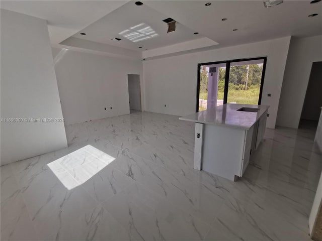 5 of 20 - 326 Nathan Ave, Lehigh Acres, FL