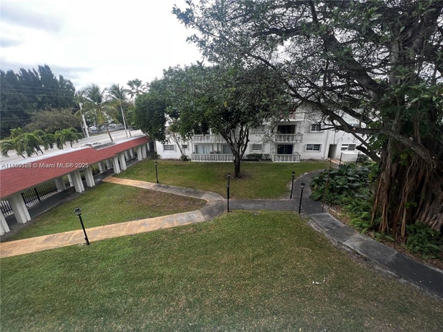 4 of 6 - N/A, Miami, FL