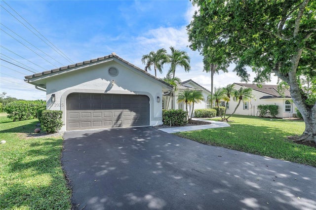 1 of 70 - 4647 Nw 98th Ln, Coral Springs, FL