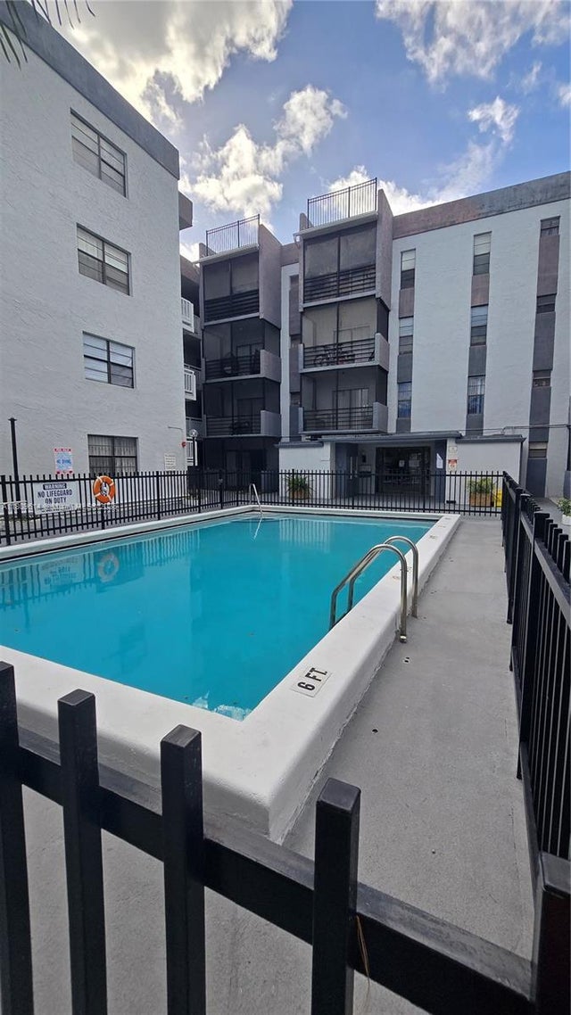 2 of 44 - 13500 Ne 3rd Ct 110, North Miami, FL