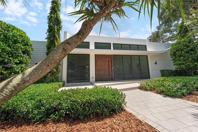 4 of 66 - 9450 Sw 98th St, Miami, FL