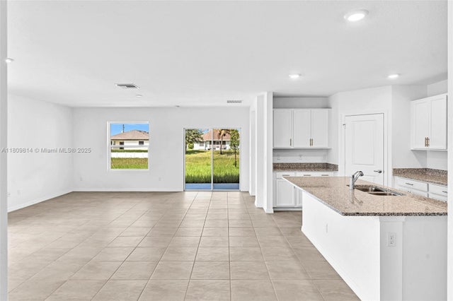 5 of 45 - 2033 Sw Castinet Ln, Port St Lucie, FL