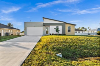 Photo of Listing #A11810023