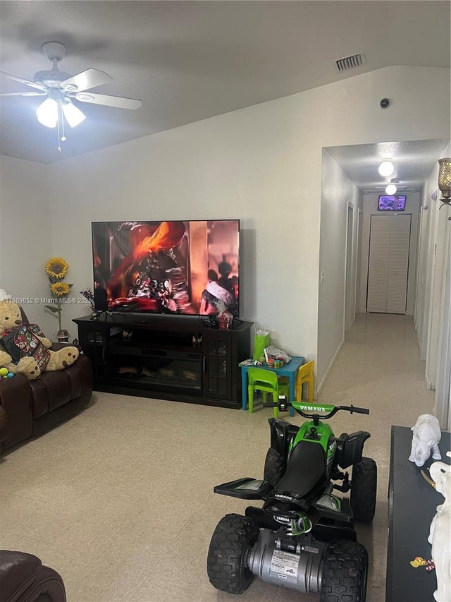 5 of 22 - 20390 Sw 119th Ave, Miami, FL