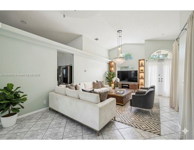 3 of 25 - 5708 Nw 47th Ct, Coral Springs, FL