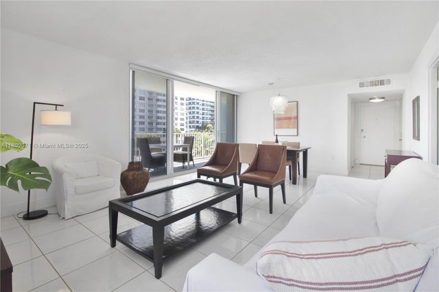 4 of 16 - 5838 Collins Ave 2h, Miami Beach, FL