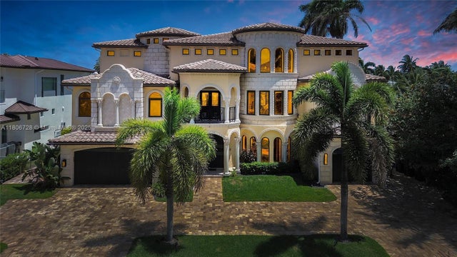 1 of 90 - 1011 Rhodes Villa Ave, Delray Beach, FL