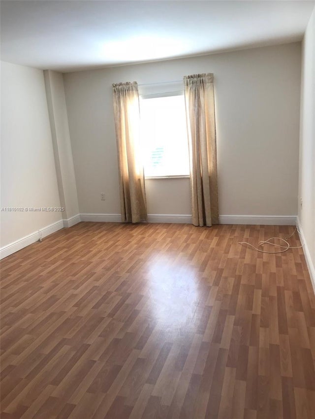 5 of 12 - 200 178th Dr 505, Sunny Isles Beach, FL