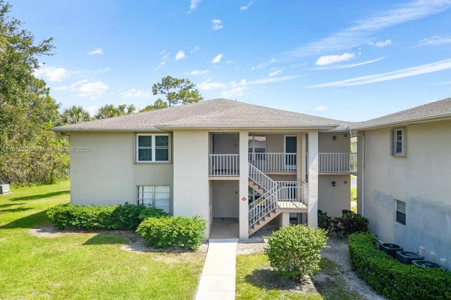 1 of 32 - 20 Lake Vista Trl 107, Port St Lucie, FL