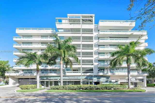 1025 92nd St 707, Bay Harbor Islands