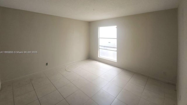 3 of 12 - 1500 N Congress Ave B53, West Palm Beach, FL