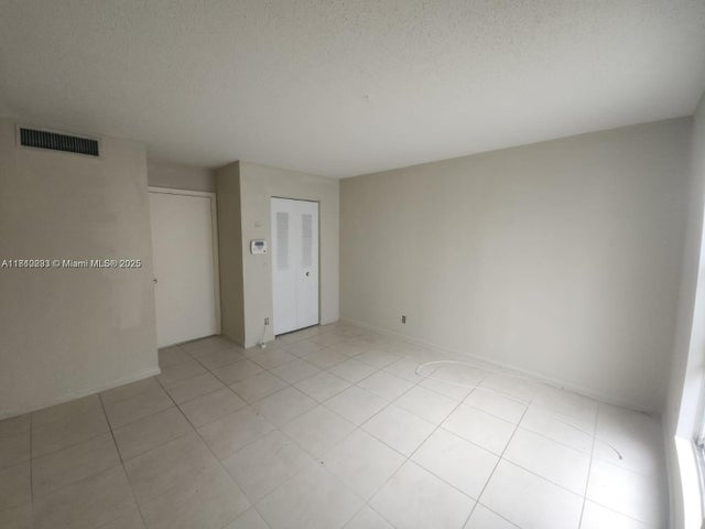 4 of 12 - 1500 N Congress Ave B53, West Palm Beach, FL