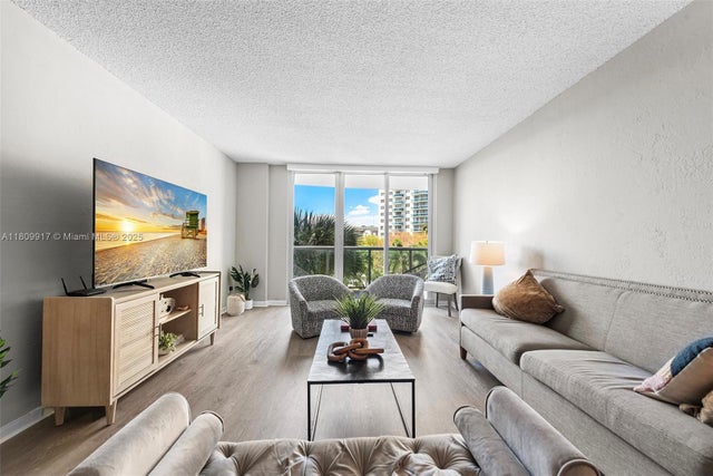3 of 23 - 19380 Collins Ave 317, Sunny Isles Beach, FL