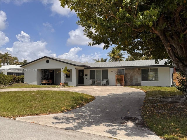 1 of 77 - 501 Sw 18th St, Pompano Beach, FL