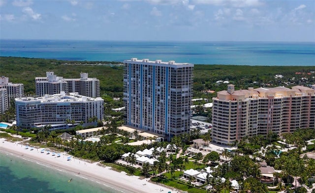 4 of 39 - 881 Ocean Dr 13h, Key Biscayne, FL