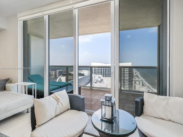 3 of 34 - 1830 S Ocean Dr 5009, Hallandale Beach, FL