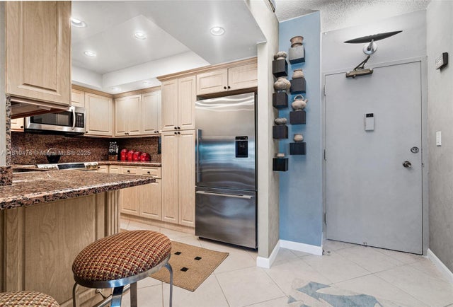 2 of 30 - 1985 S Ocean Dr 17d, Hallandale Beach, FL